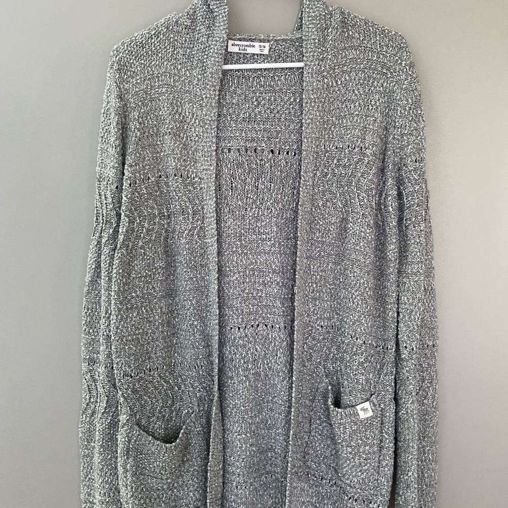 Girls sweater size 13-14 Abercrombie Gray Open Front Hooded Cardigan